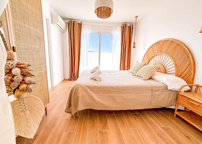 Chakra House Fuerteventura - Private Rooms In A Shared Boutique Guesthouse
